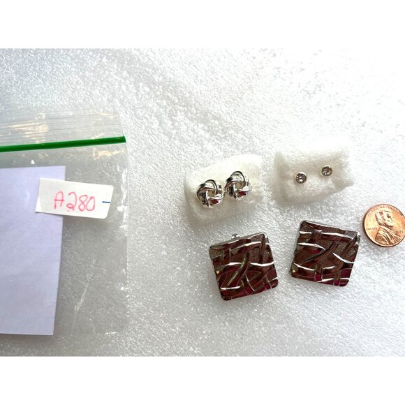 Silver Square Knot & Crystal Stud Pierced Earrings Set Of 3 A280 - Picture 12 of 14